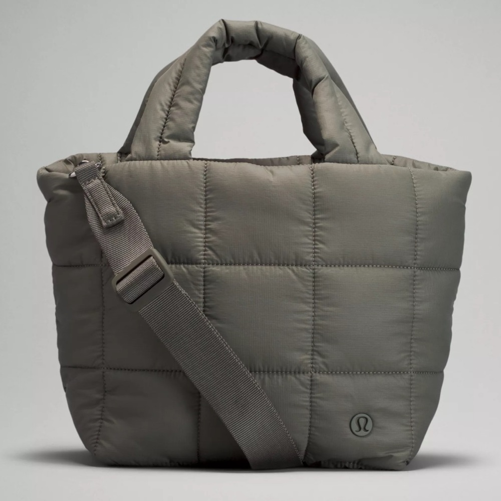 lululemon quilted grid crossbody bag 🤍